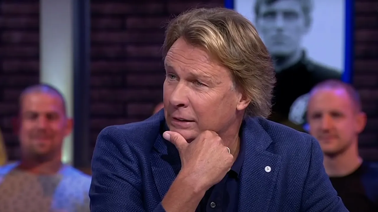 'Haal Drommel en Bijlow bij Oranje in plaats van Krul en Bizot'