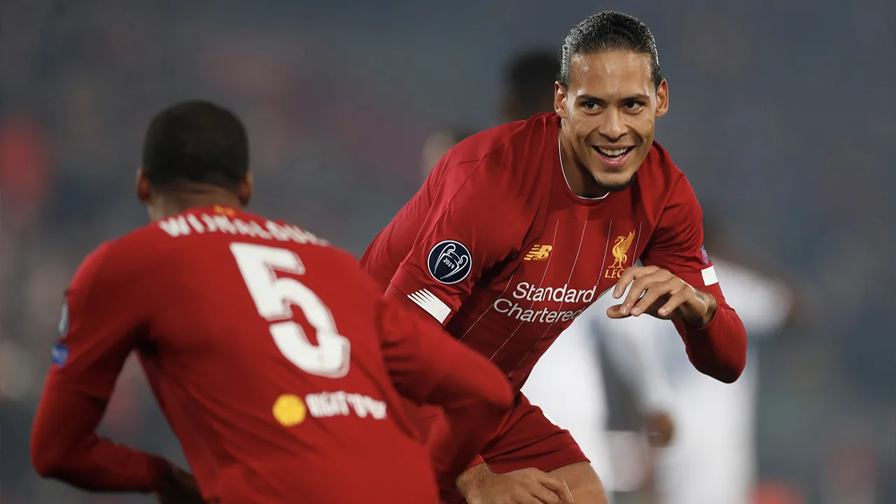 Van Dijk steunt FC Groningen, Wijnaldum volgt voorbeeld