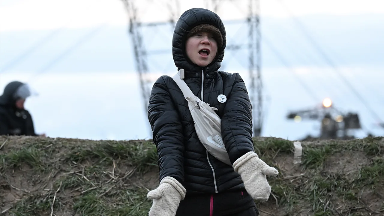 Greta Thunberg weggevoerd door politie in Lützerath