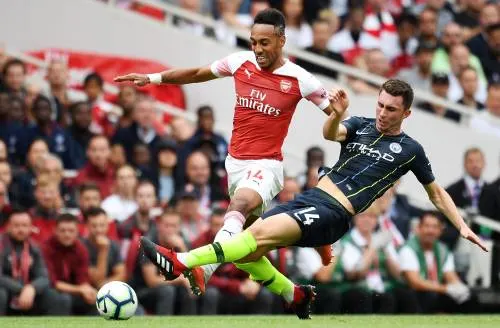 Manchester City vlekkeloos van start