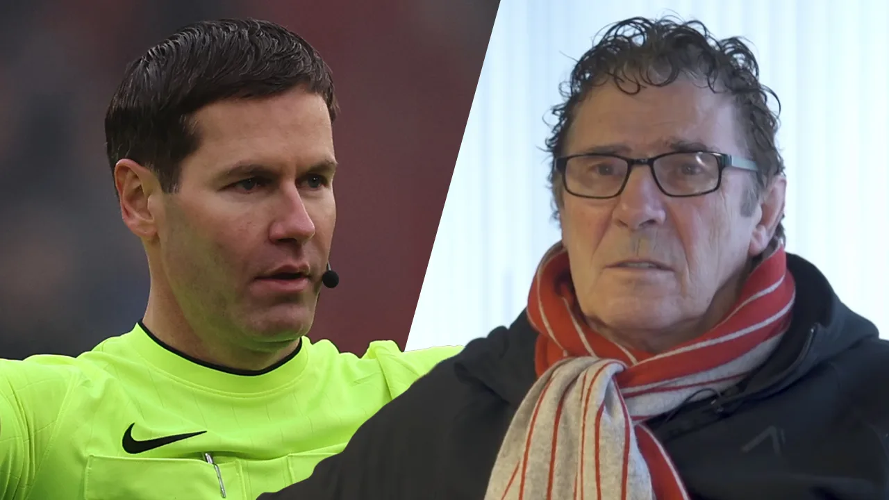 Van Hanegem over arbitrale beslissingen bij AZ-Ajax: 'Zij mogen zich best bestolen voelen'