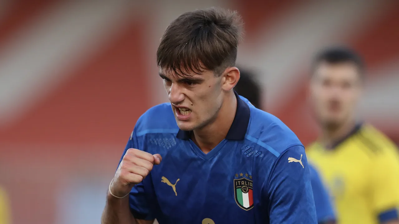 'Ajax troeft Serie A-club af: trekt miljoenen uit voor vervanger Haller' 