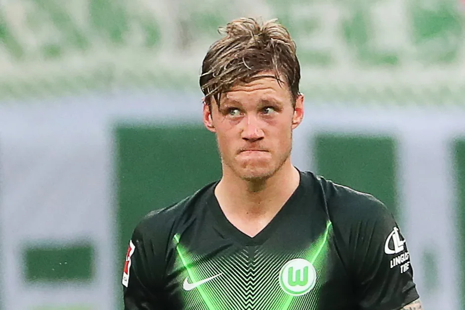 Weghorst sluit bijzondere weddenschap af met technisch manager