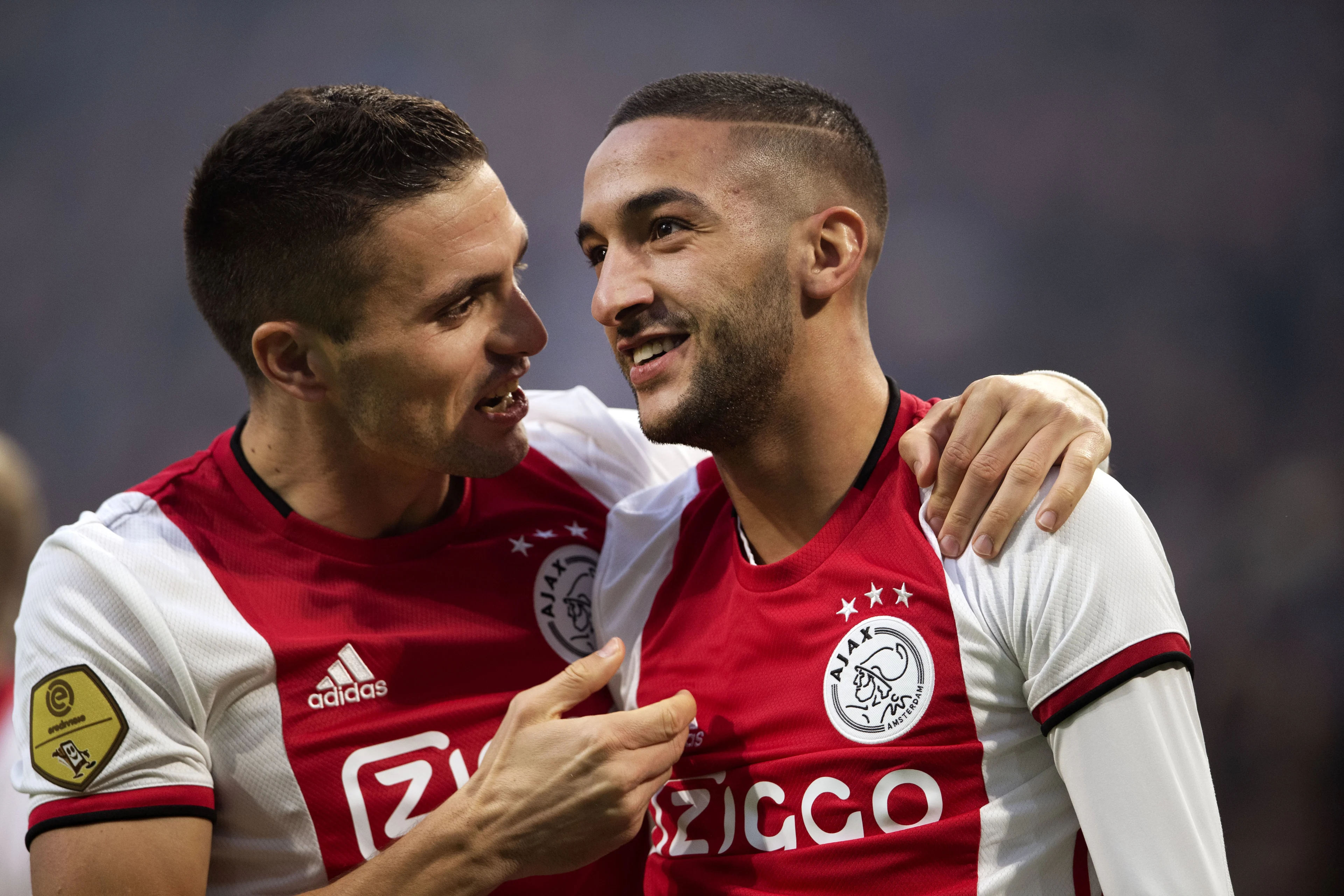 Zes Ajacieden genomineerd voor UEFA elftal van het jaar