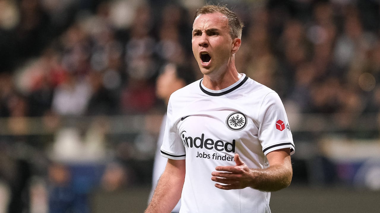 Flick neemt Götze en debutant Moukoko (17) mee naar WK in Qatar