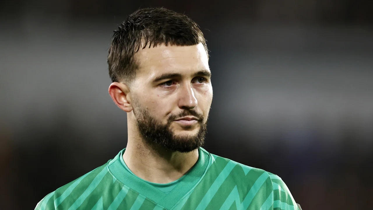 Officieel: PSV presenteert nieuwe doelman, Joël Drommel verlaat trainingskamp