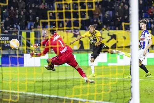 NAC in tweede helft langs negental Heerenveen