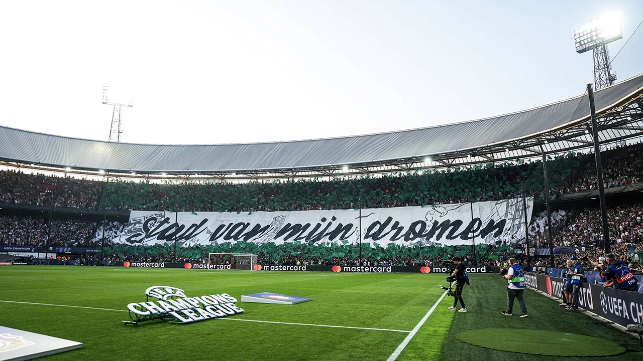 Feyenoord presenteert jaarcijfers: op één na grootste winst ooit