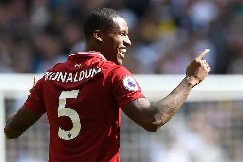 Liverpool met Van Dijk en Wijnaldum