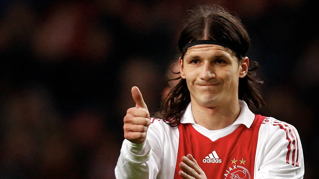 Oud-Ajacied Pantelic tijdelijk voorzitter Servische voetbalbond