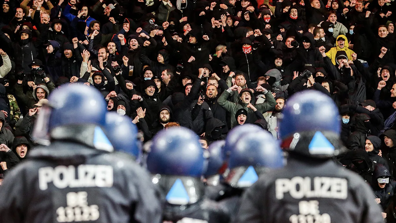 UEFA bestraft Feyenoord met recordboete na wedstrijden tegen Union Berlin 
