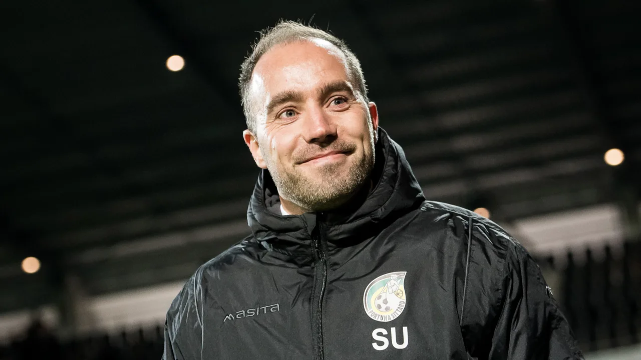 Sjors Ultee mag aanblijven als trainer van Fortuna