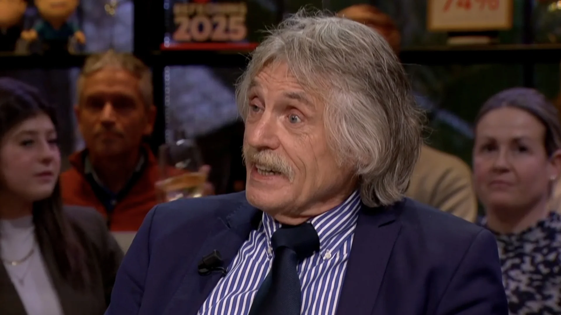 Johan Derksen over voetbalanalist: 'Iedereen heeft een hekel aan hem, ik vind hem de allerbeste!'