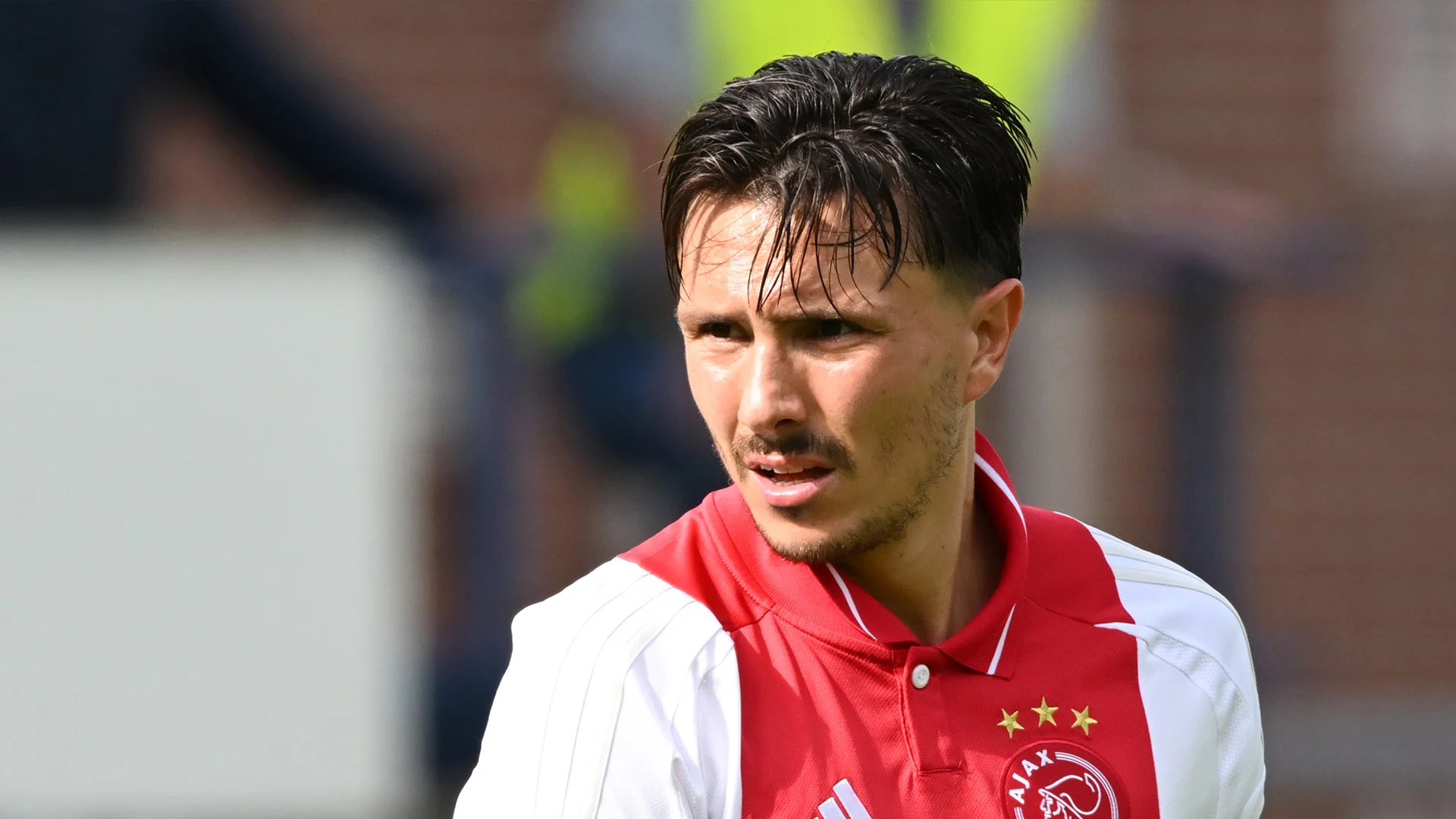 Berghuis terug op trainingsveld Ajax
