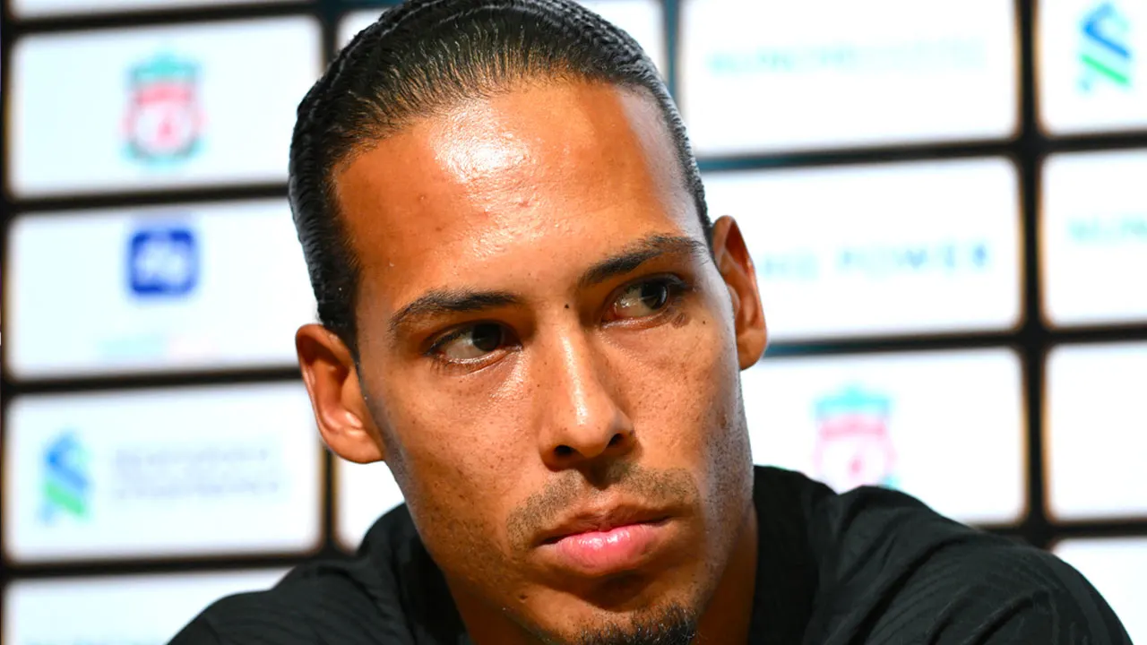 Kritiek op Virgil Van Dijk als aanvoerder: 'Hij is te rustig en egoïstisch’