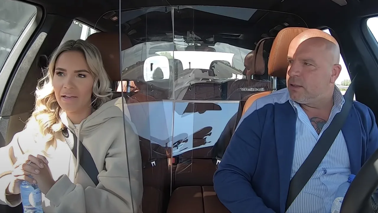 Andy grapt over 'buiten de deur snoepen': 'Laat m'n telefoon in de auto'