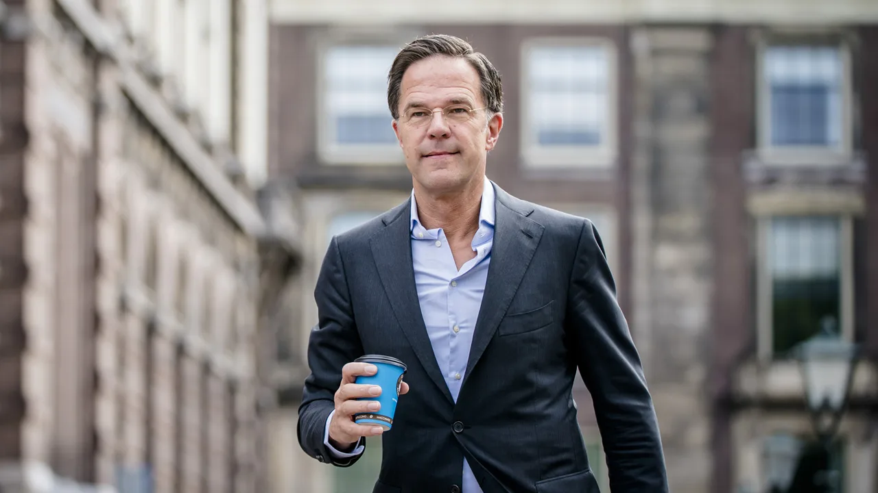 Rutte bezoekt Oekraïne en gaat langs bij president Zelenski