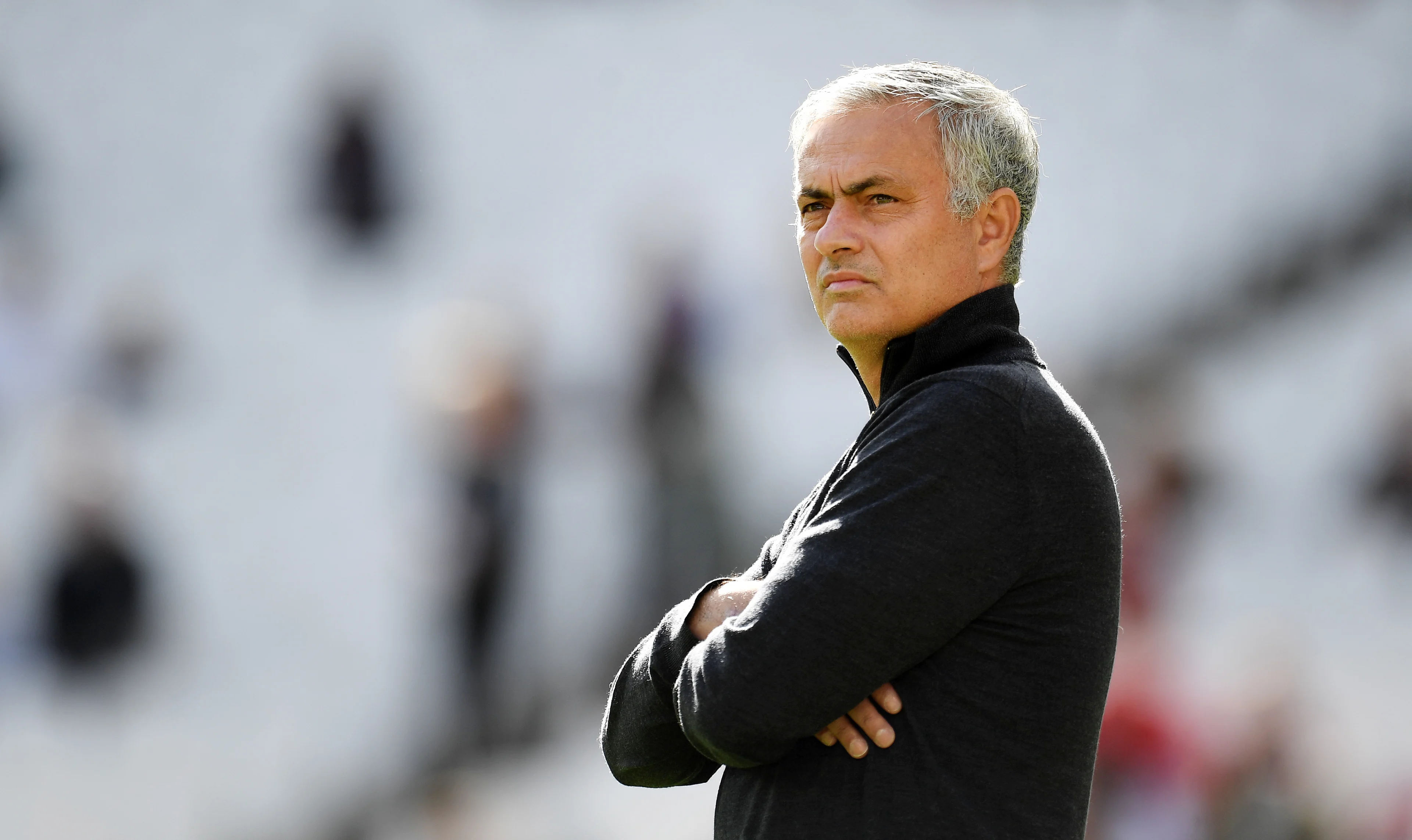 Mourinho stoort zich aan spottend Arsenal