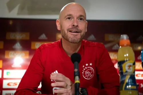 Ajax wil 34e landstitel veiligstellen