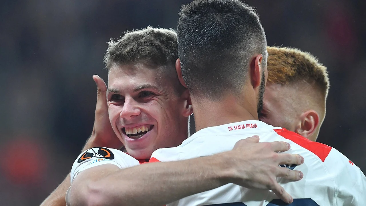 SAMENVATTING: Slavia Praag - FC Sheriff (Groepsfase Europa League)