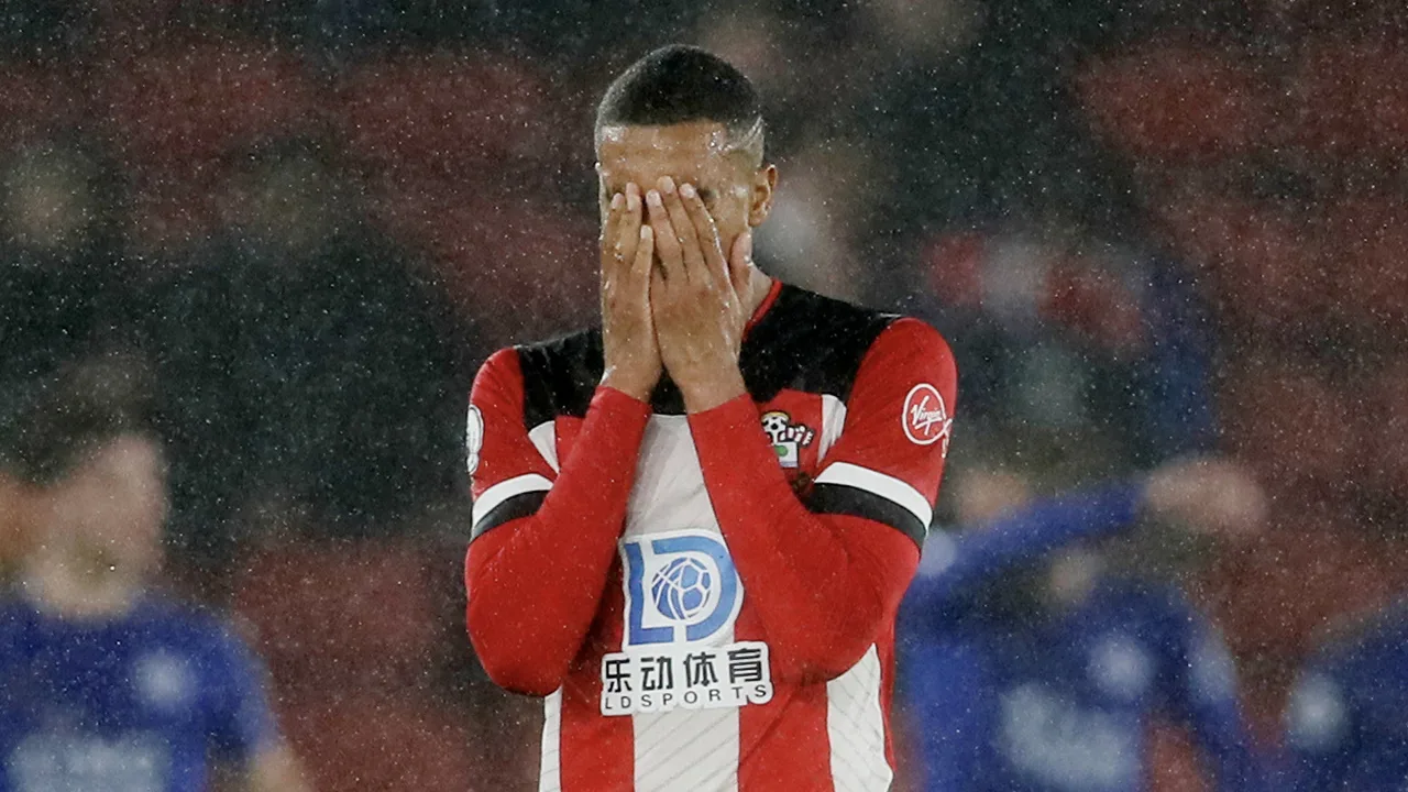 Spelers en staf Southampton doen boete na 0-9 nederlaag