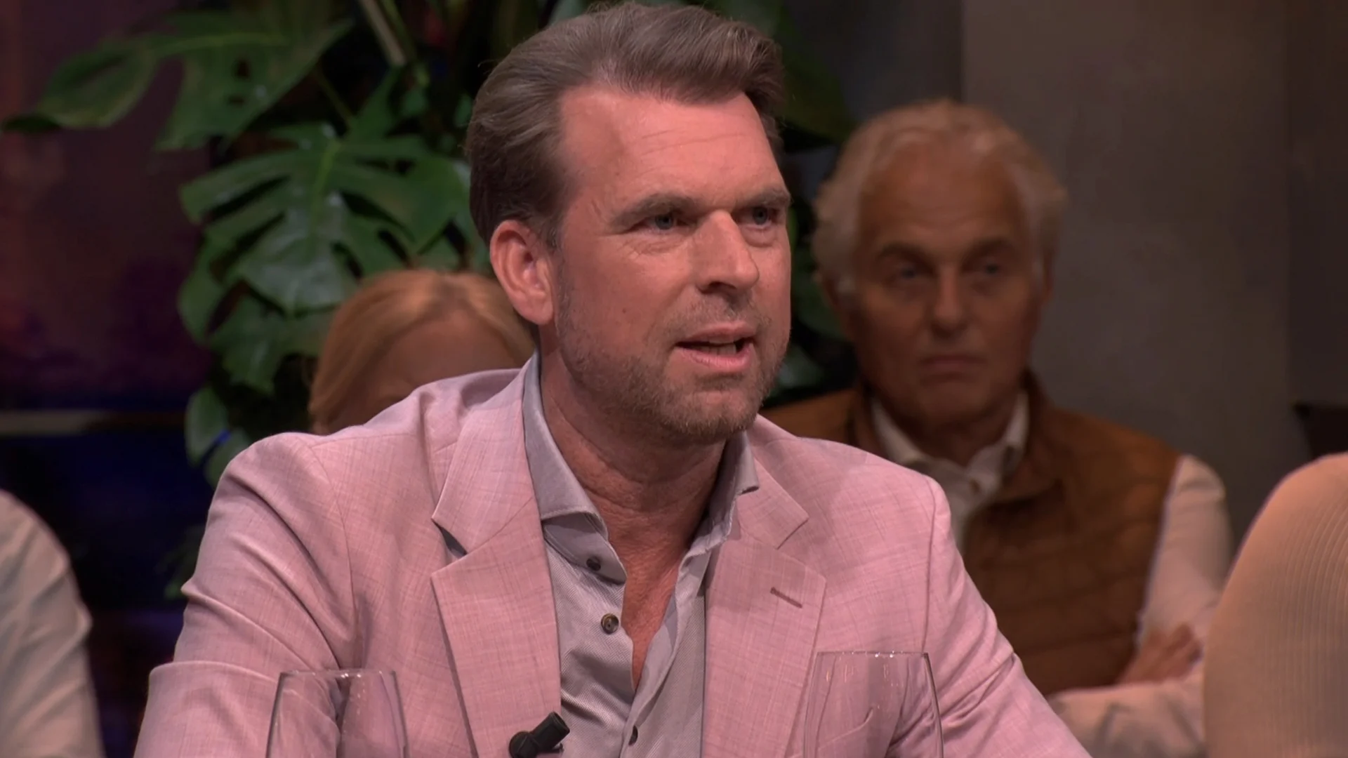 Rutger Castricum spreekt zich uit over voormalig hoofdredacteur DWDD: 'Zij haatte mij'