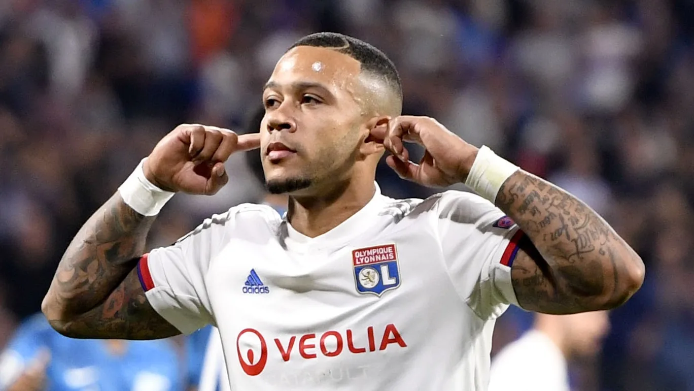 Lyon gelijk tegen FC Zenit dankzij Depay