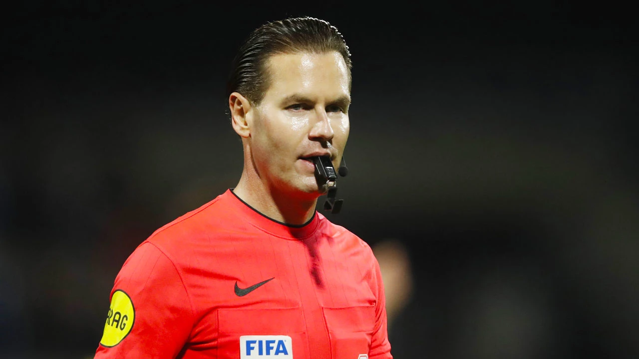 KNVB stelt Makkelie ook aan voor uitgestelde Klassieker