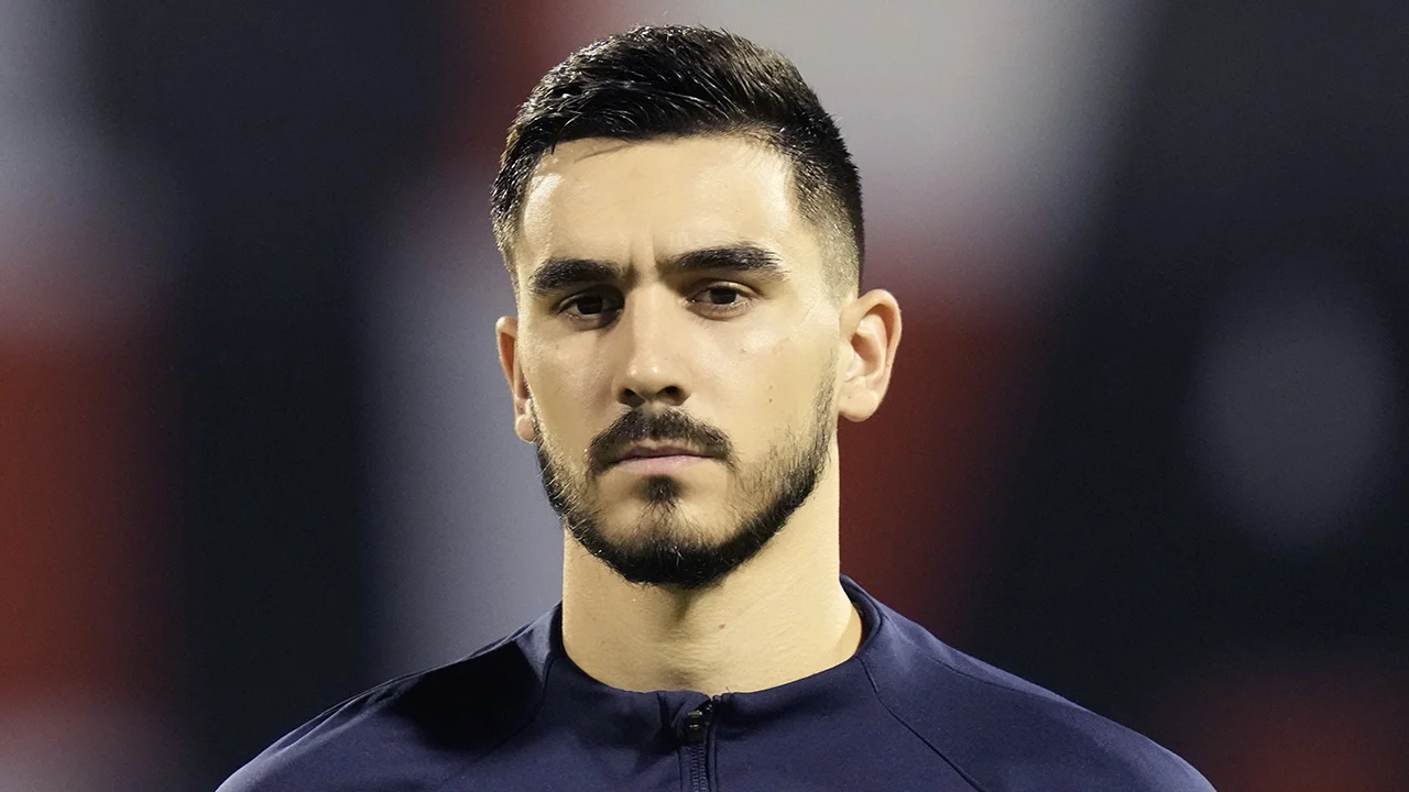 Ajax wil transfer van Kroatische verdediger Sutalo snel afronden