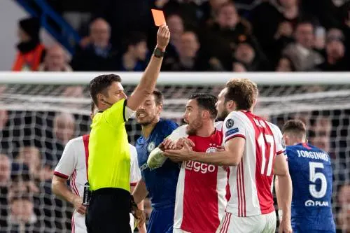 'Onafhankelijke VAR had penalty teruggedraaid'
