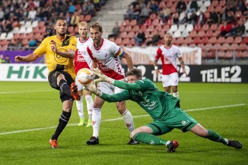 Eerste zege voor Advocaat met FC Utrecht