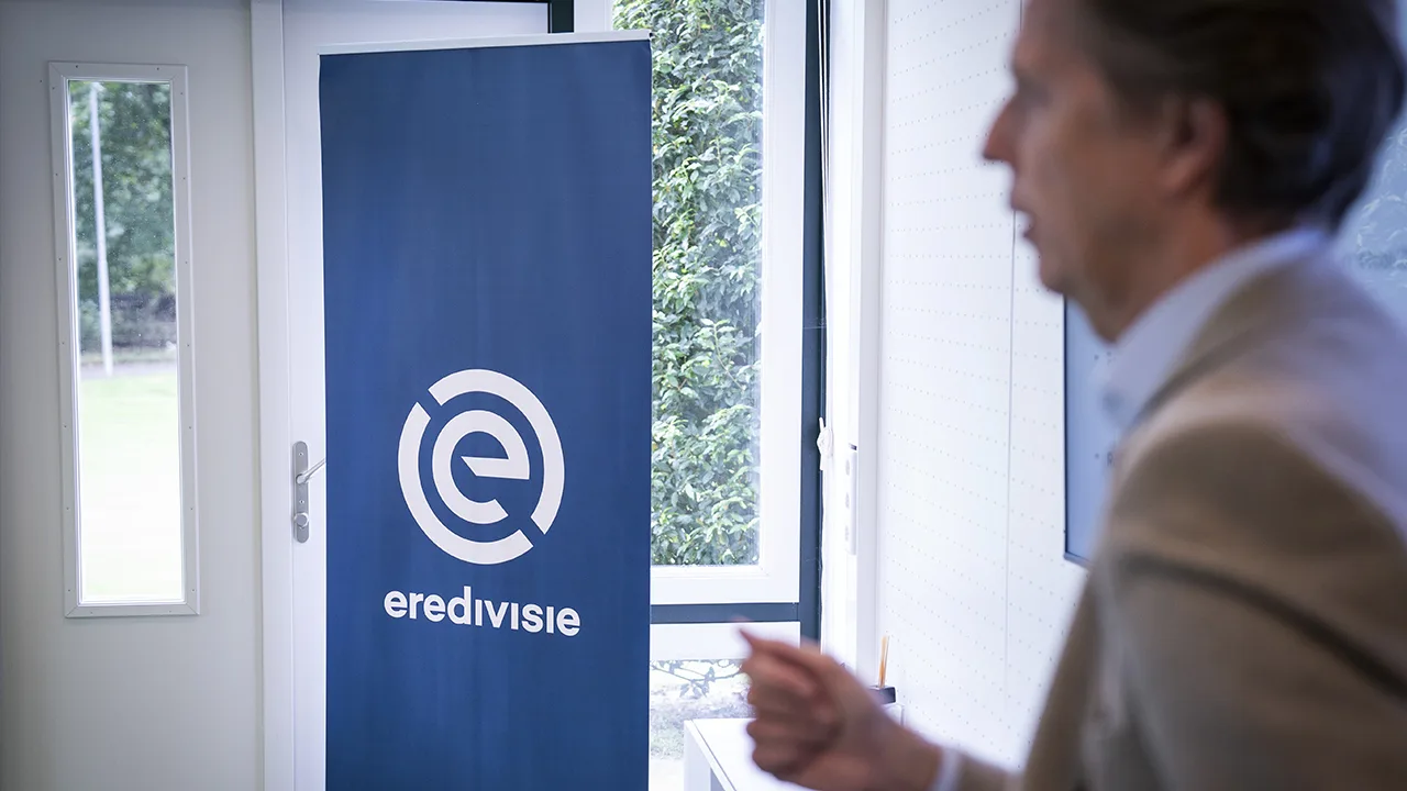 Eredivisie gaat vanaf volgend seizoen verder onder nieuwe naam 