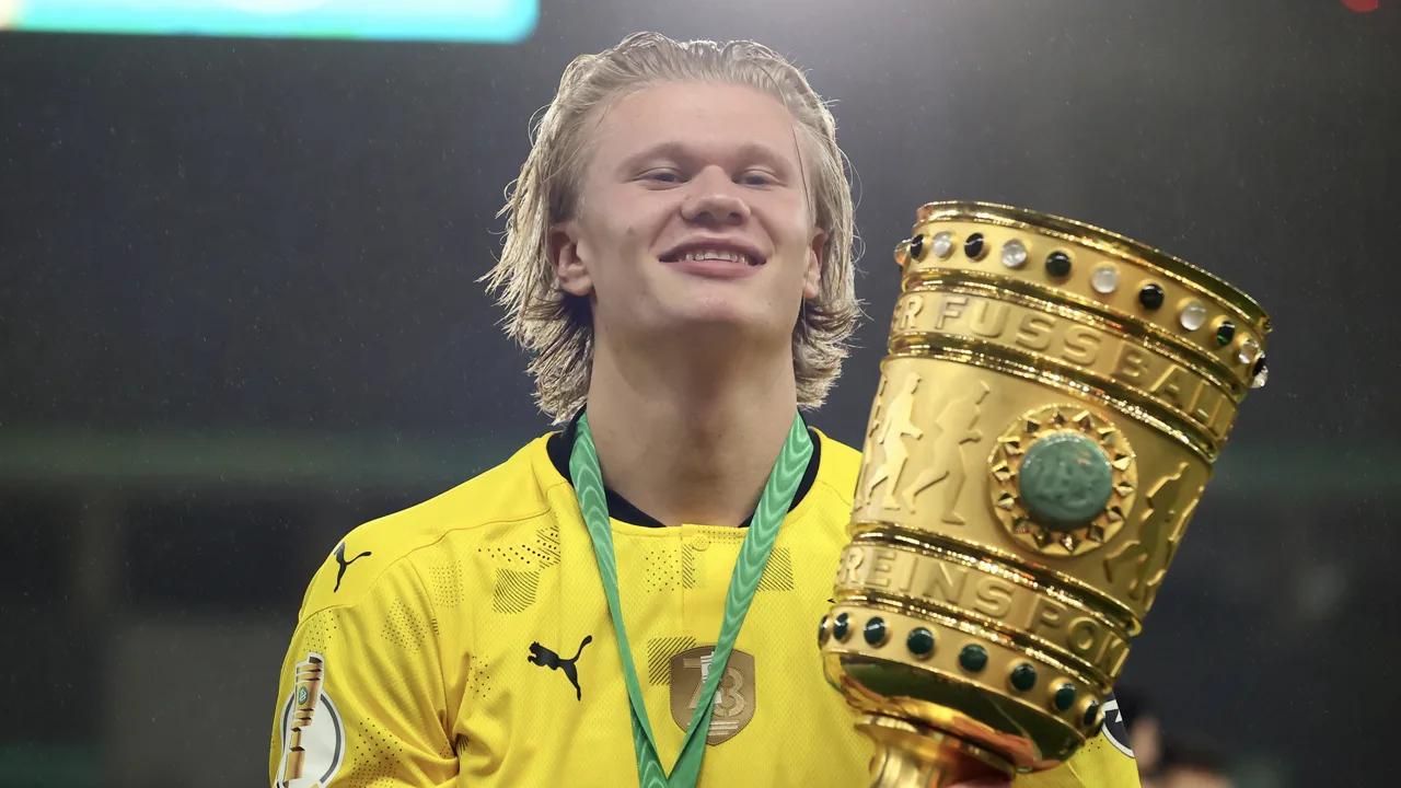 ‘PSG wil Haaland bij vertrek van Mbappé’