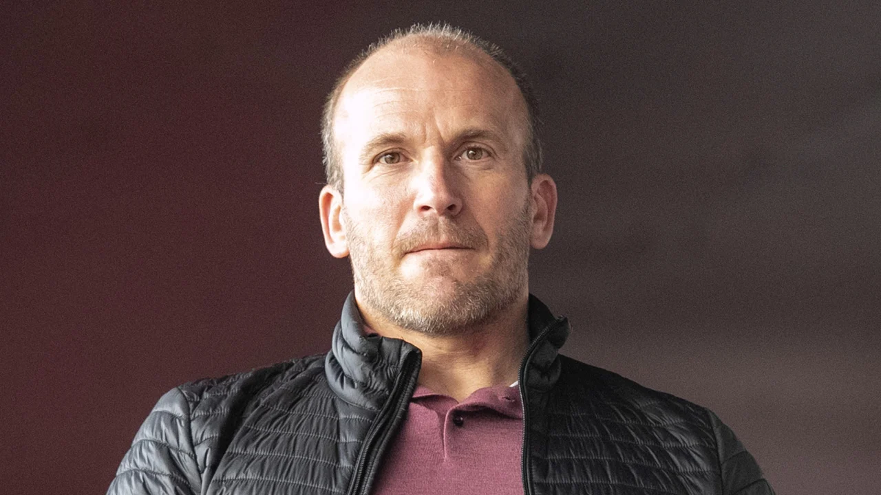 Alex Kroes ziet situatie Ajax met 'lede ogen' aan: 'Als ik morgen mag beginnen, graag'