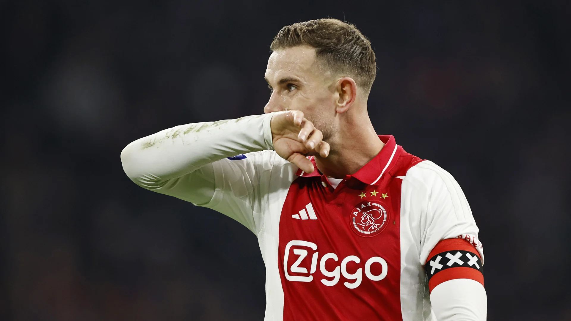 'Henderson tijdens Klassieker weer aanvoerder van Ajax'