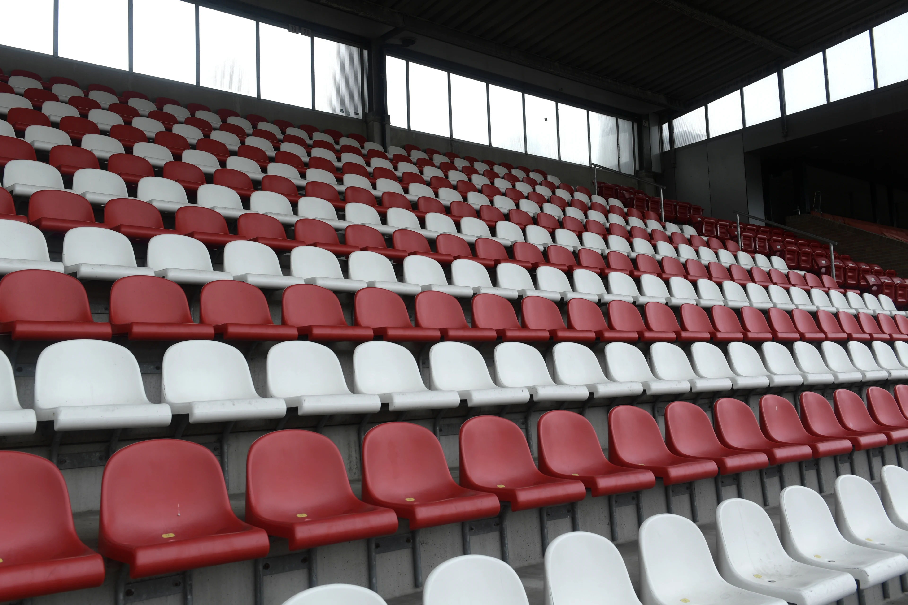 Deens voetbal test met 500 toeschouwers per sectie