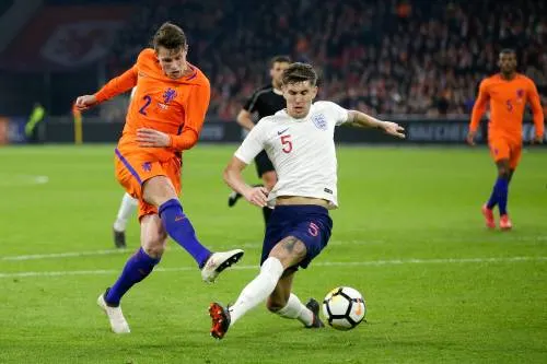 Oranje en Engeland gaan gelijk op