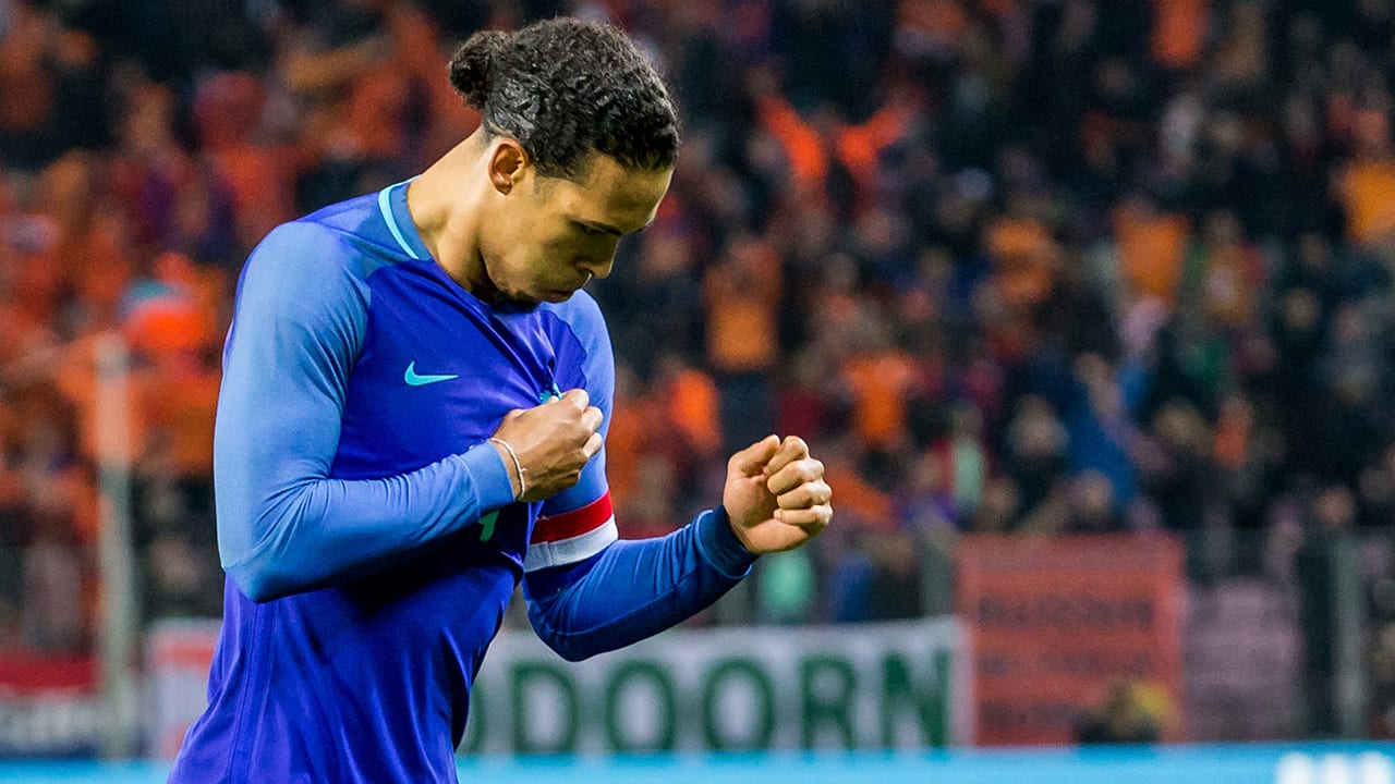 Virgil van Dijk draagt OneLove-aanvoerdersband tegen Frankrijk