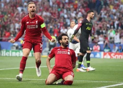 Liverpool verslaat Tottenham in matige finale