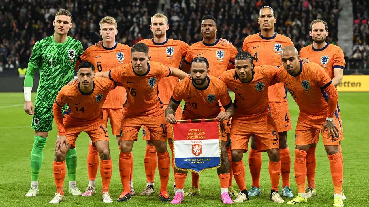 Vier Oranje-spelers staan op scherp en moeten oppassen voor eventuele halve finale
