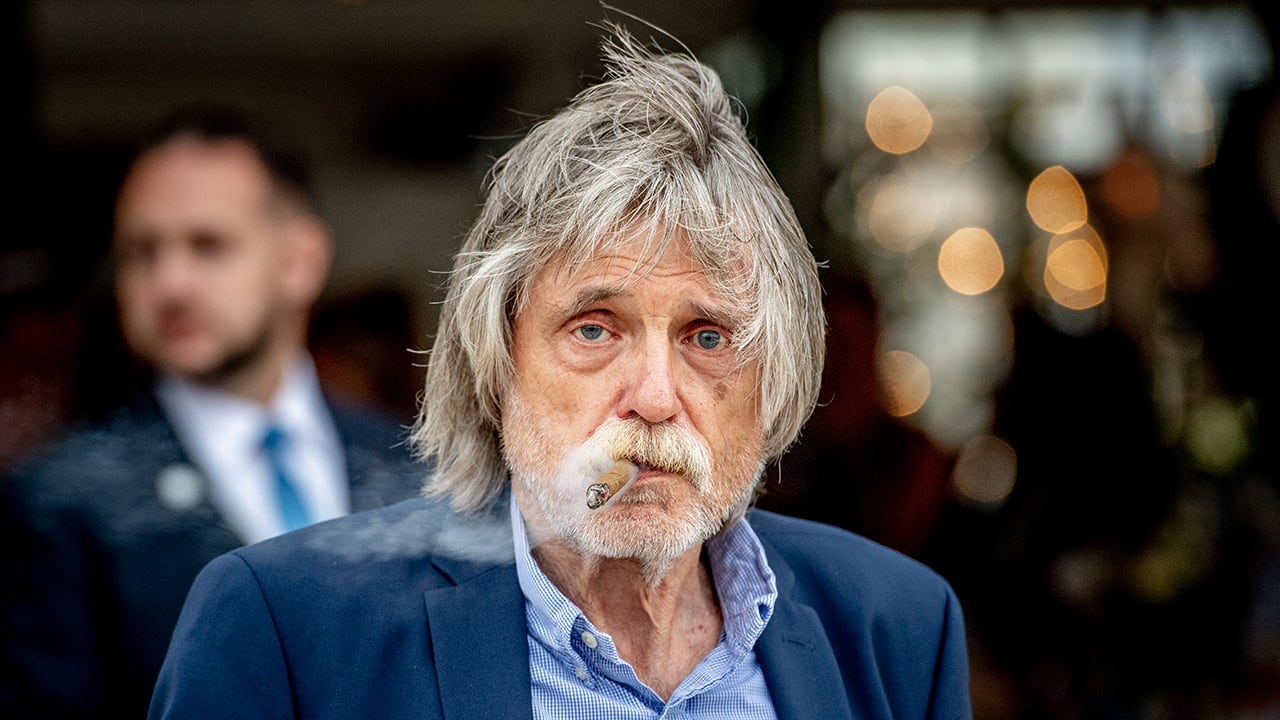 'Ik vond het volslagen belachelijk hoe mensen reageerden op een grapje van Johan Derksen'