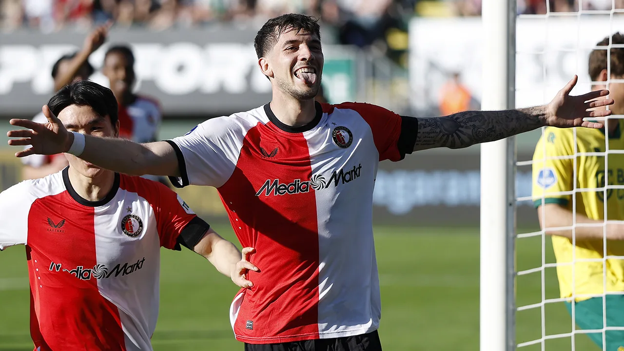 Moder bezorgt Feyenoord met twee treffers zege bij Fortuna