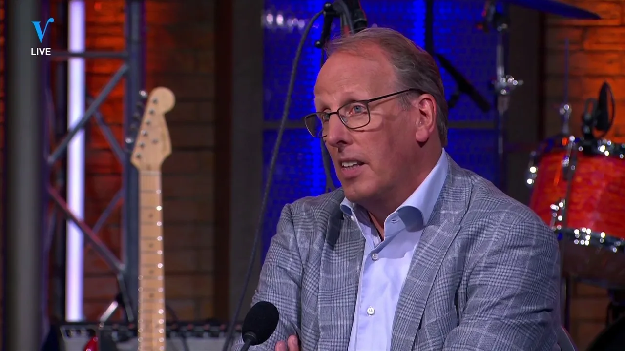 'Meer dan vijftig procent van de clubs staat op omvallen'