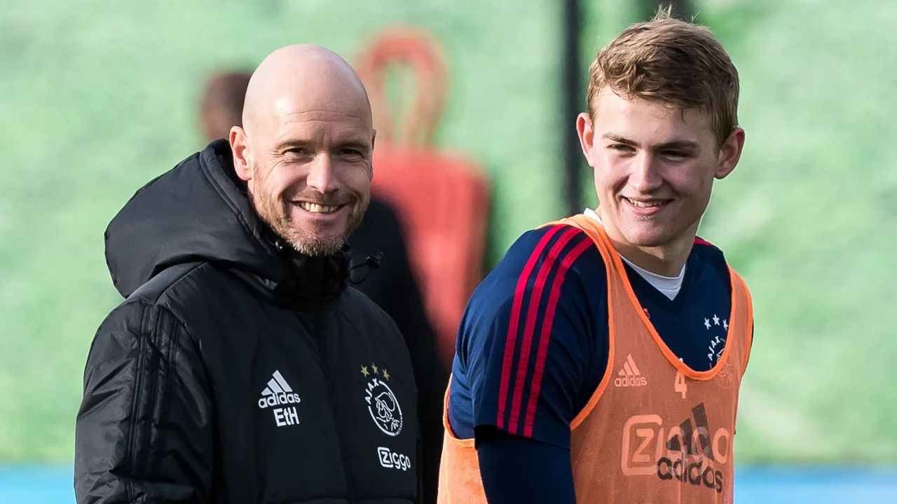 Mazraoui en De Ligt voor medische keuring naar Manchester United