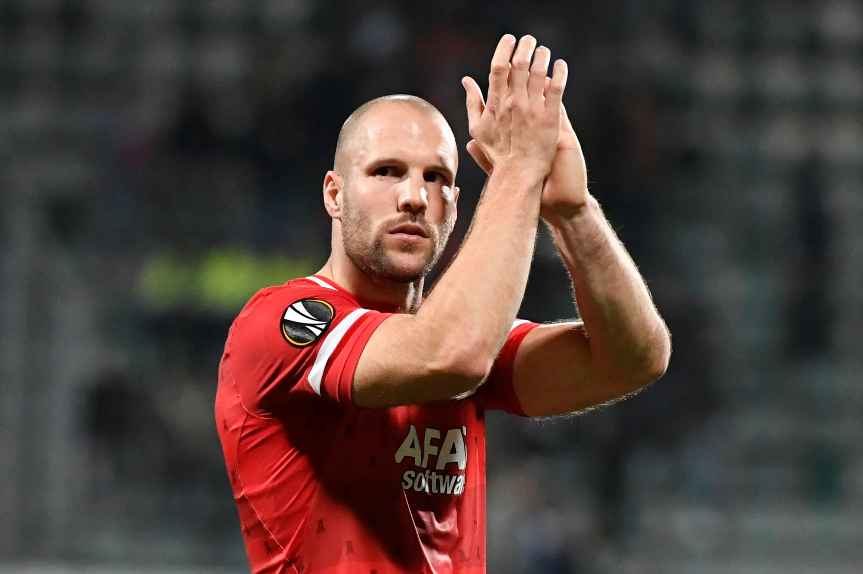 Vlaar verlengt contract bij AZ