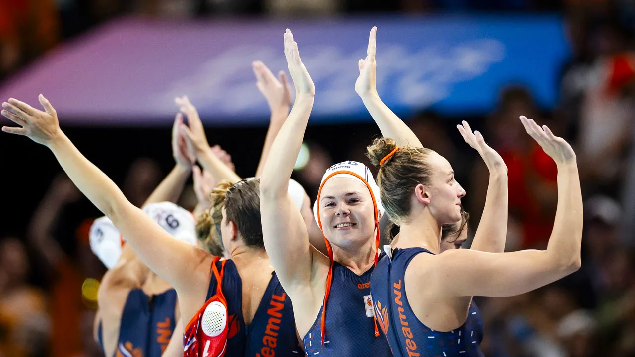 Waterpolosters voor het eerst sinds 2008 naar halve finale Spelen