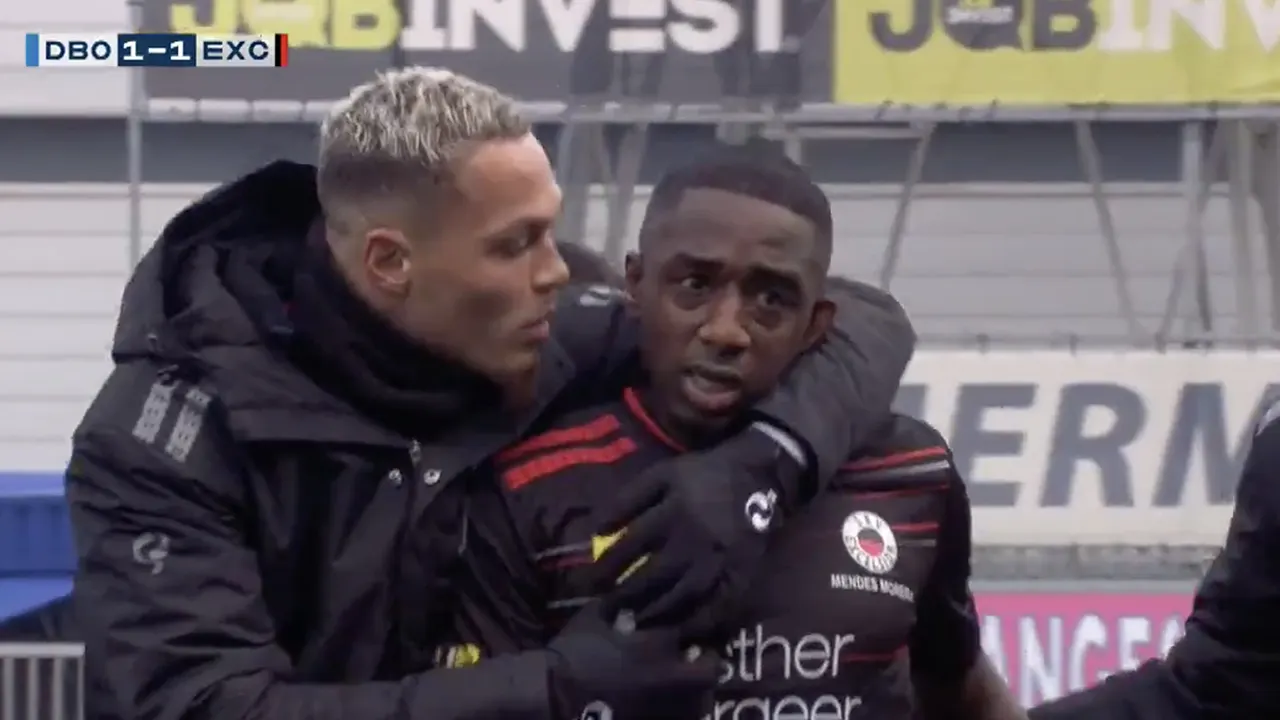 FC Den Bosch - Excelsior gestaakt vanwege racistische geluiden