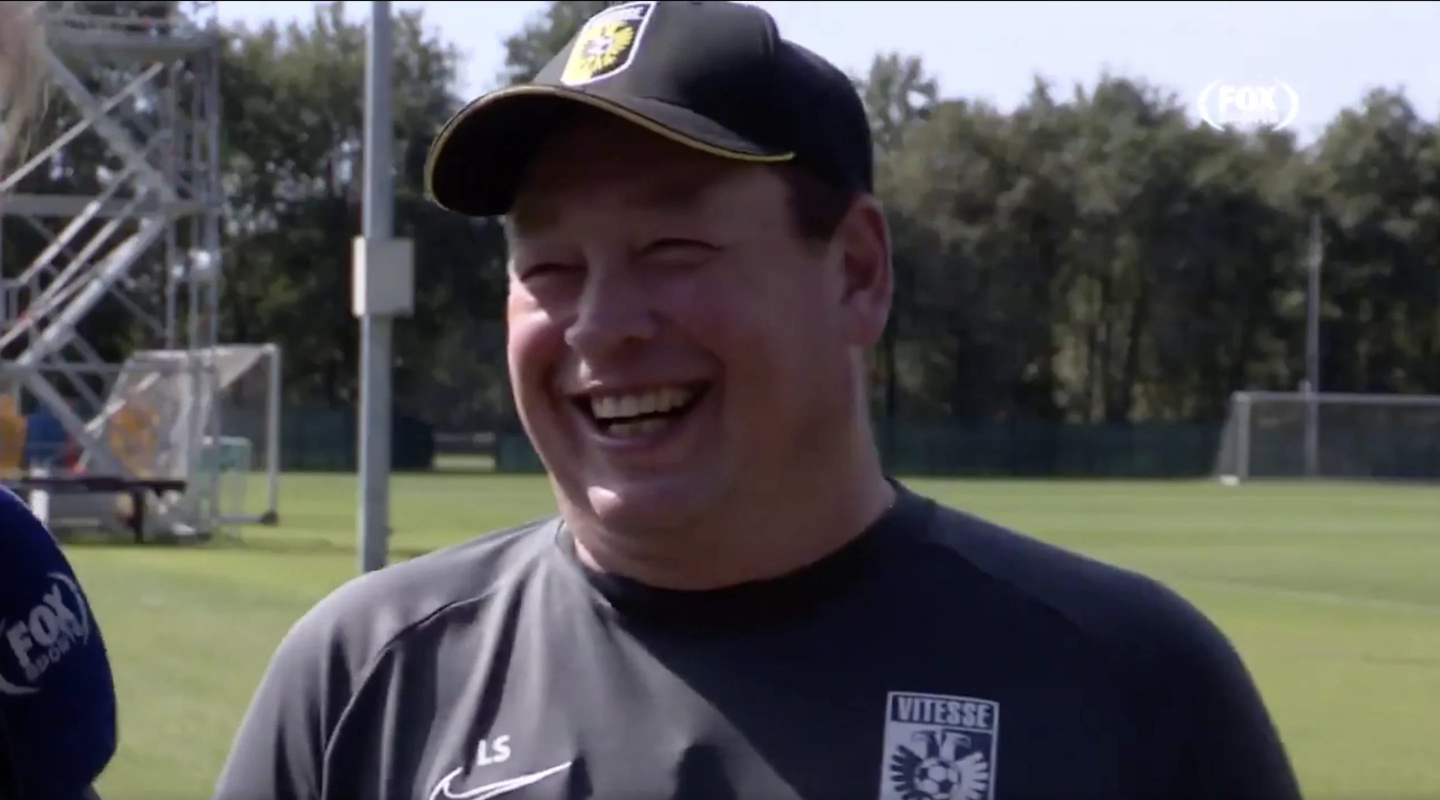 LOL! Misverstand tussen Slutsky en Hansie: 'Drugs?!'