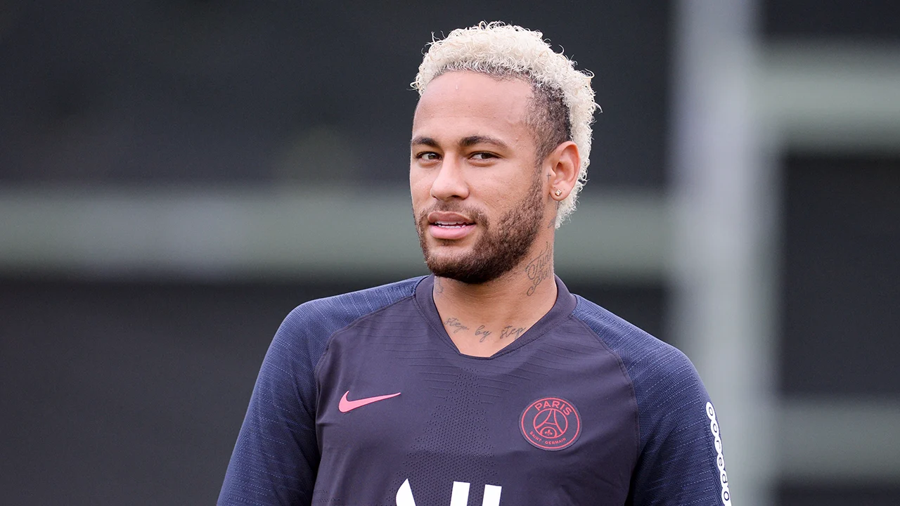 Neymar staat voor terugkeer bij PSG