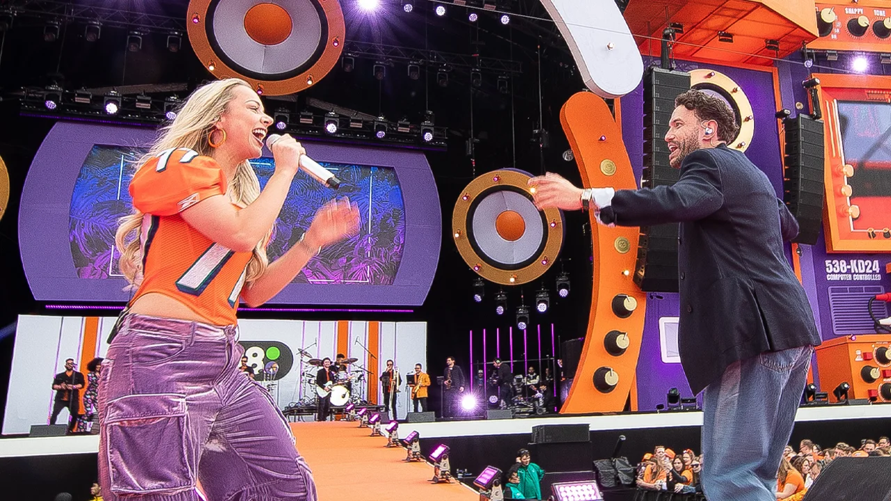 Emma Heesters en Rolf Sanchez treden dinsdagavond op bij De Oranjezomer!